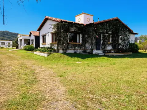 Casa en ALQUILER en Chacras de Santa María, San Lorenzo Chico