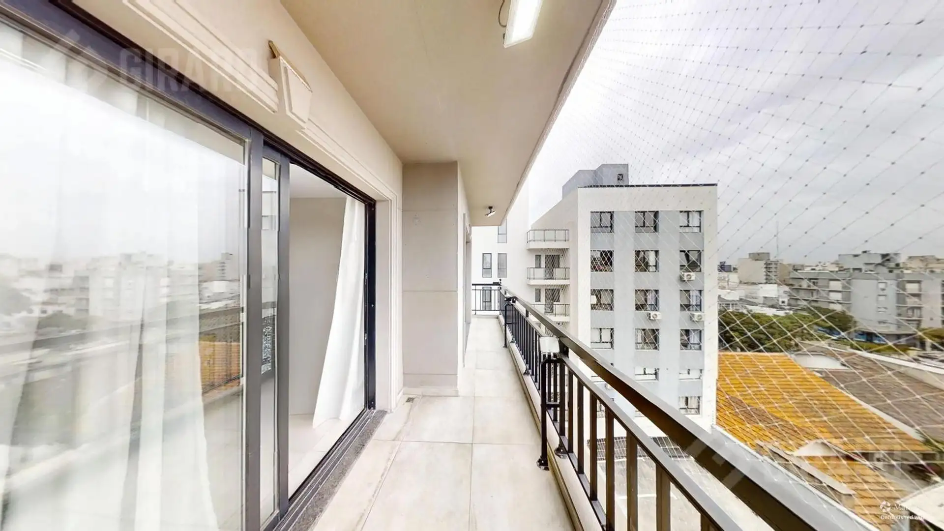 Departamento en venta de 3 amb con cochera y baulera. Moderno Edificio, Zona Guemes.