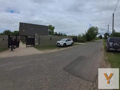 Dúplex en venta - 2 Dormitorios 2 Baños - Ingeniero Maschwitz