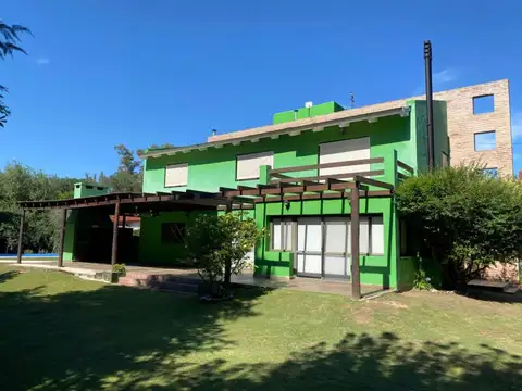 Casa en Venta de 3 dormitorios