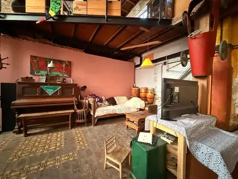 Depto Tipo Casa en Venta de 5 ambientes