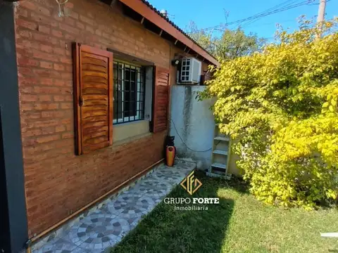 Oportunidad  Casa en venta + Departamento