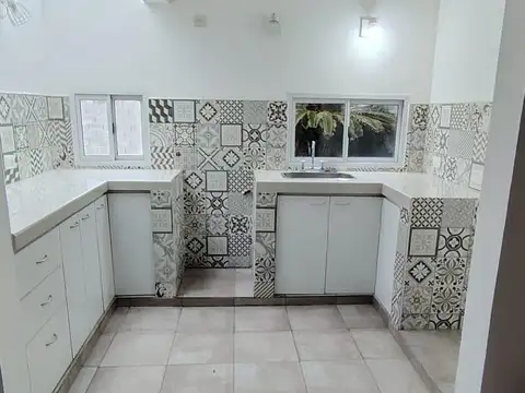 Casa en Alquiler en Dique 1, $ 750.000