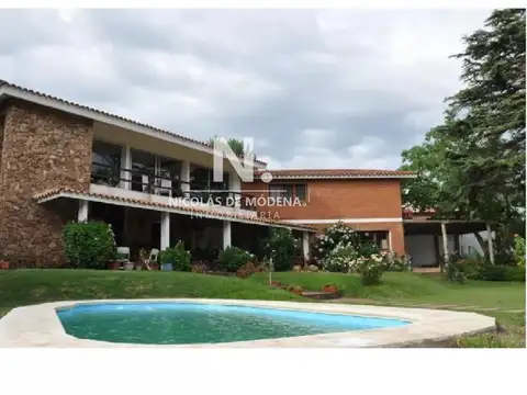 Espectacular casa en venta en Punta del Este, 6 dormitorios