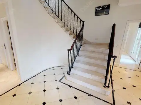 Casa en Venta de 8 dormitorios