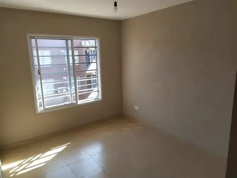 Departamento en Venta en Moron Sur, USD 45.000