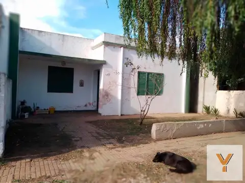 Casa en venta - 3 Dormitorios 1 Baño 1 Cochera - 500Mts2 - Brandsen