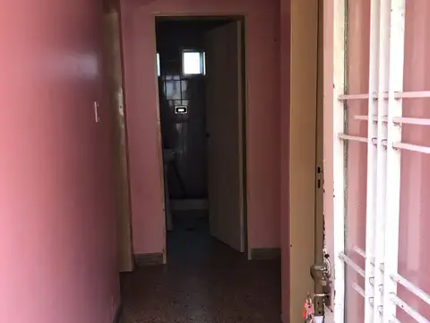 Casa en Alquiler con 1 cochera