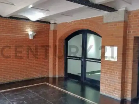 Alicia Moreau de Justo 2030 300, Piso 3