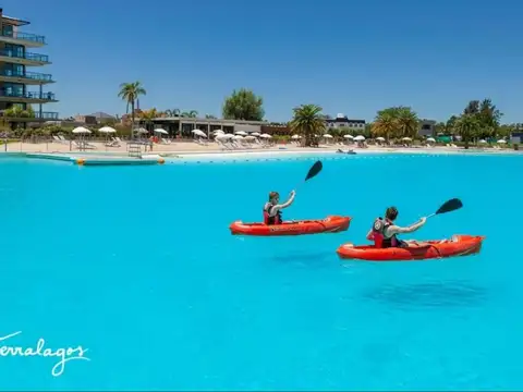 Terreno en Venta 20  mts Frente