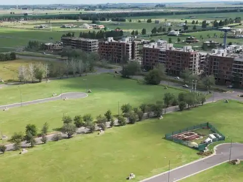 Terreno en Venta 22  mts Fondo