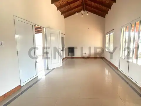 Santa Cruz 200, Piso 0