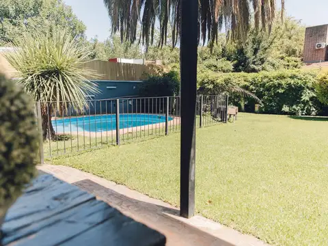 Casa en Venta en Villa de Mayo, USD 240.000