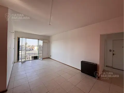 VENTA DEPARTAMENTO 4 AMB. COCHERA EN HAEDO APTO CREDITO