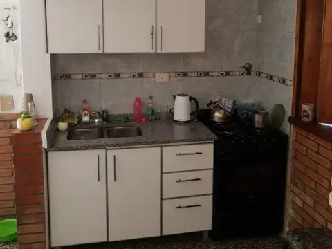 Casa en Venta en Temperley, USD 110.000