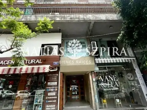 BARTOLOME MITRE 2462. Entre Av.rivadavia y Monteverde