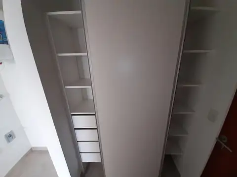 Avenida Rivadavia 22200, Piso 2