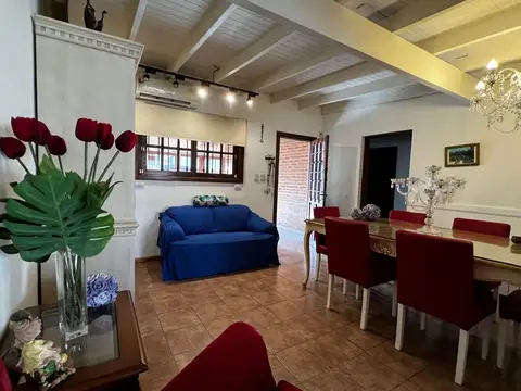 Casa en Venta en Lobos, USD 134.000