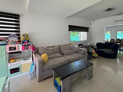 Casa en Venta en Bella Vista, USD 315.000