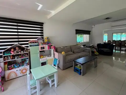 Venta casa en Country San Miguel de Ghiso
