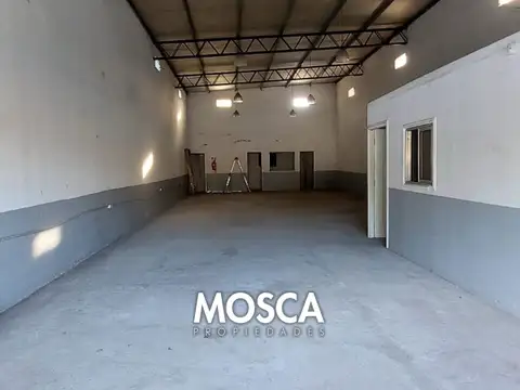 Galpón en Colectora General Rodriguez 