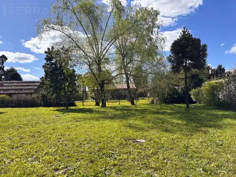 Terreno en venta 760m2 con mejoras, Barrio abierto Parque Sakura, Exaltación de la Cruz