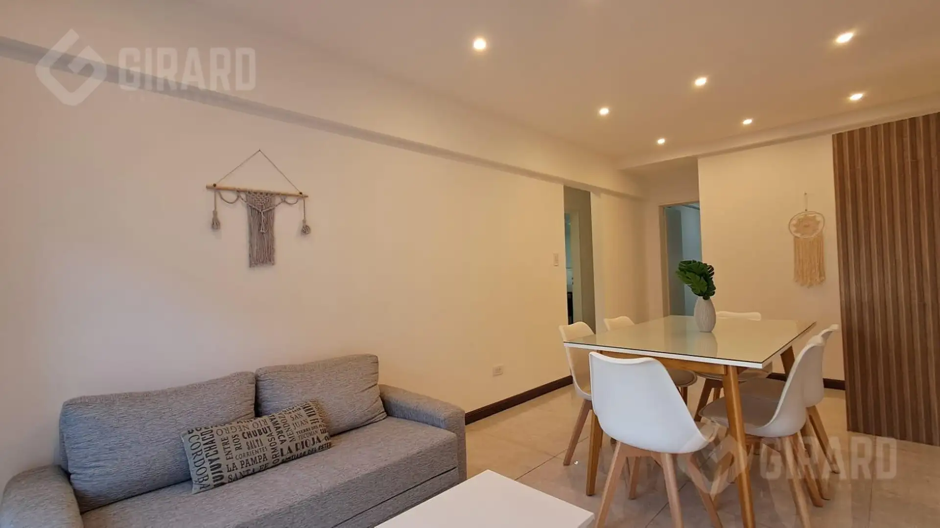 Venta de Departamento 3 ambientes en zona plaza colon
