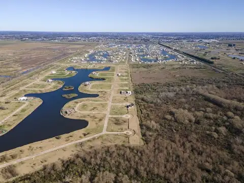 Terreno en Venta en Berazategui, USD 60.000