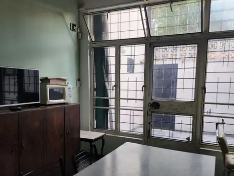 Casa 3 Amb amplios y Galpón