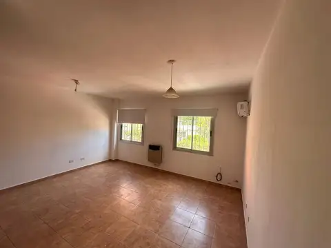Departamento en Alquiler al Este