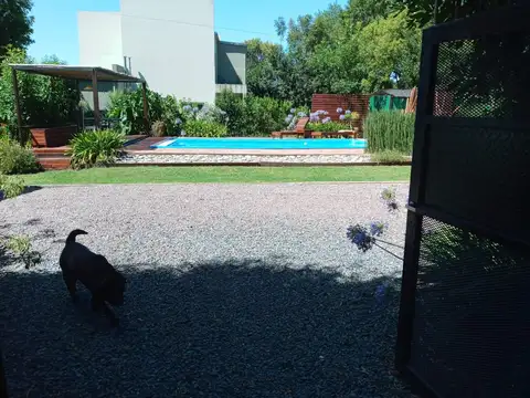 Casa en  Venta en Villa Elisa