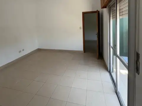 Departamento en Alquiler en Merlo, $ 480.000