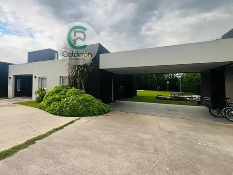 Casa en Alquiler Temporal con 8 cocheras