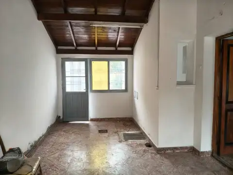 Casa en Venta en Quilmes Oeste, USD 100.000