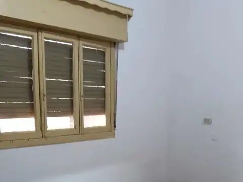 Casa en Alquiler en Parque San Martin, $ 600.000