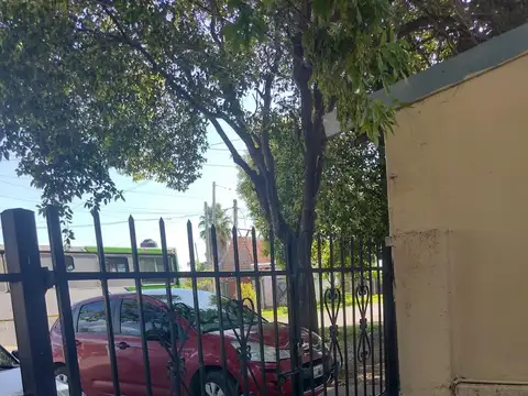 Calle Domingo Candía al 3200