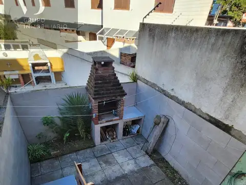 Depto Tipo Casa en Venta con 1 cocheras