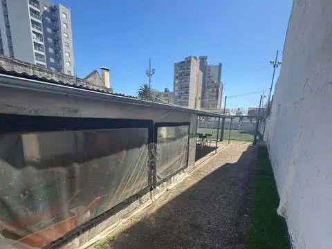 EN VENTA COMPLEJO DEPORTIVO CÉNTRICO! NUEVO PRECIO  