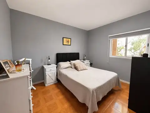 DEPARTAMENTO 4 AMBIENTES VENTA MORON ESCRITORIO