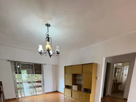 Depto Tipo Casa en Alquiler de 2 dormitorios