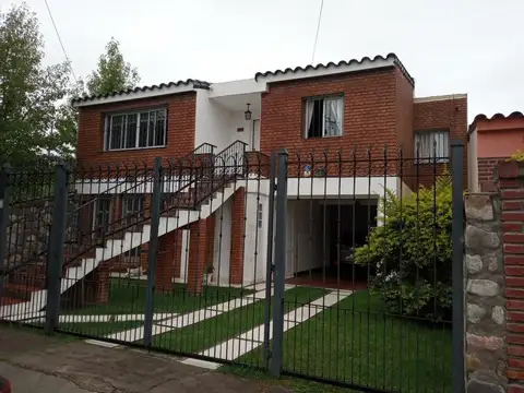 dulpex en venta, 3 dormitorios, Grand Bourg