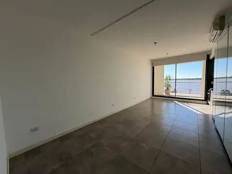 Loft con vista al rio en FORUM