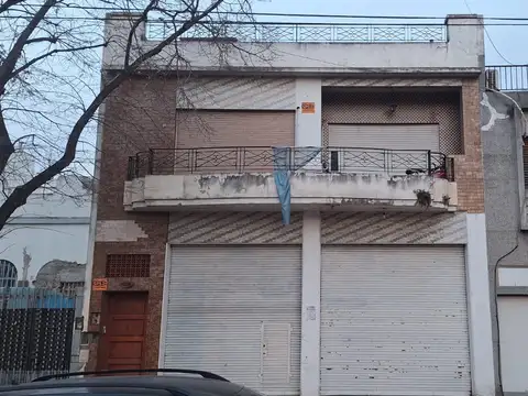 Casa ph en block Galpon  Versalles