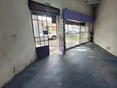 Local en Alquiler en Morón Norte, $ 800.000