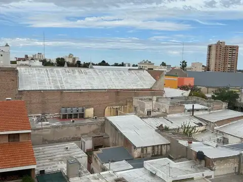 LAVALLE 800