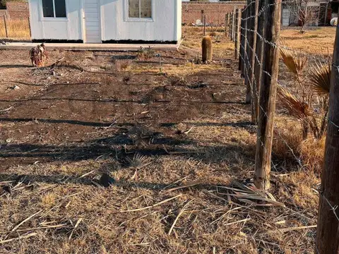 VENTA DE TERRENO CON CASA, CORRALITOS, MENDOZA- ID: 103048