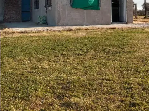 amplio Lote con mejoras de 5000m2