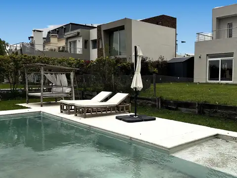 Casa en Alquiler A Estrenar