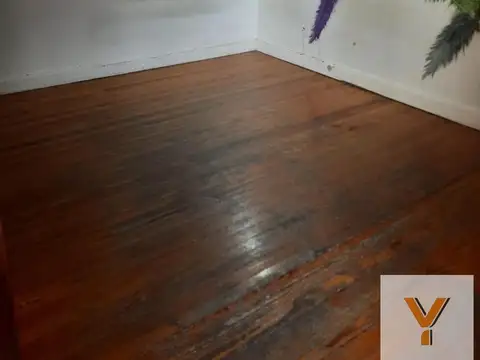 Depto Tipo Casa 6 ambientes con 2 baños