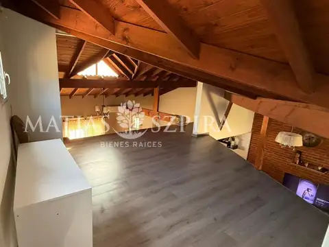 Casa 5 ambientes con 2 baños